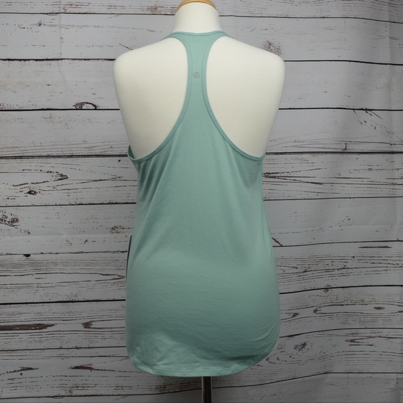 Lululemon Tech Mesh Singlet Size 8 Color =SWTR - Picture 2 of 4
